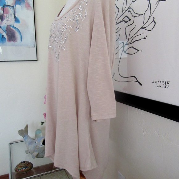 FRENCH BAZAAR beige studded oversized tunic shirt - handkerchief hem - Womens XL - Picture 3 of 8